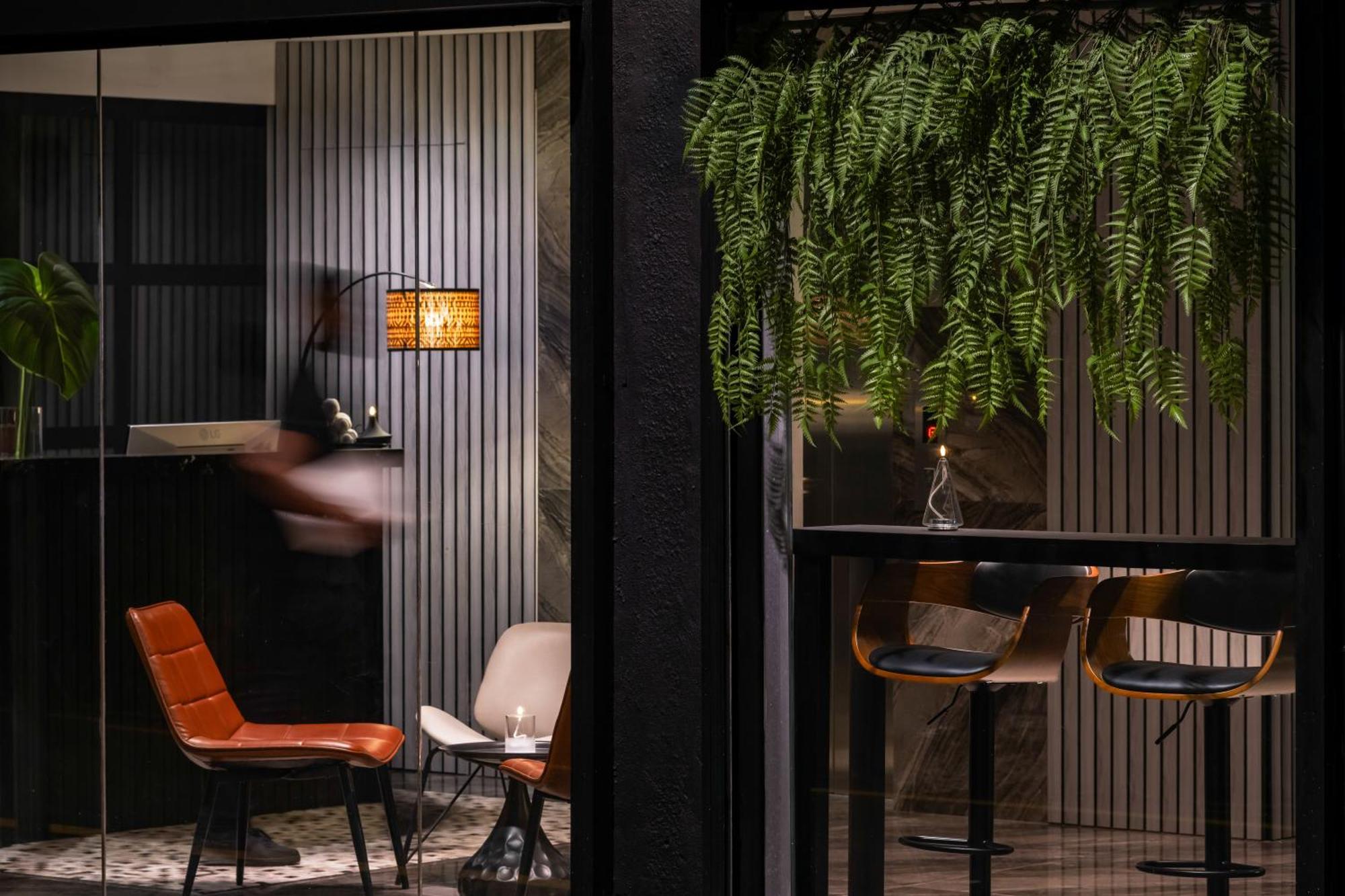 Royce Sentral Hotel
