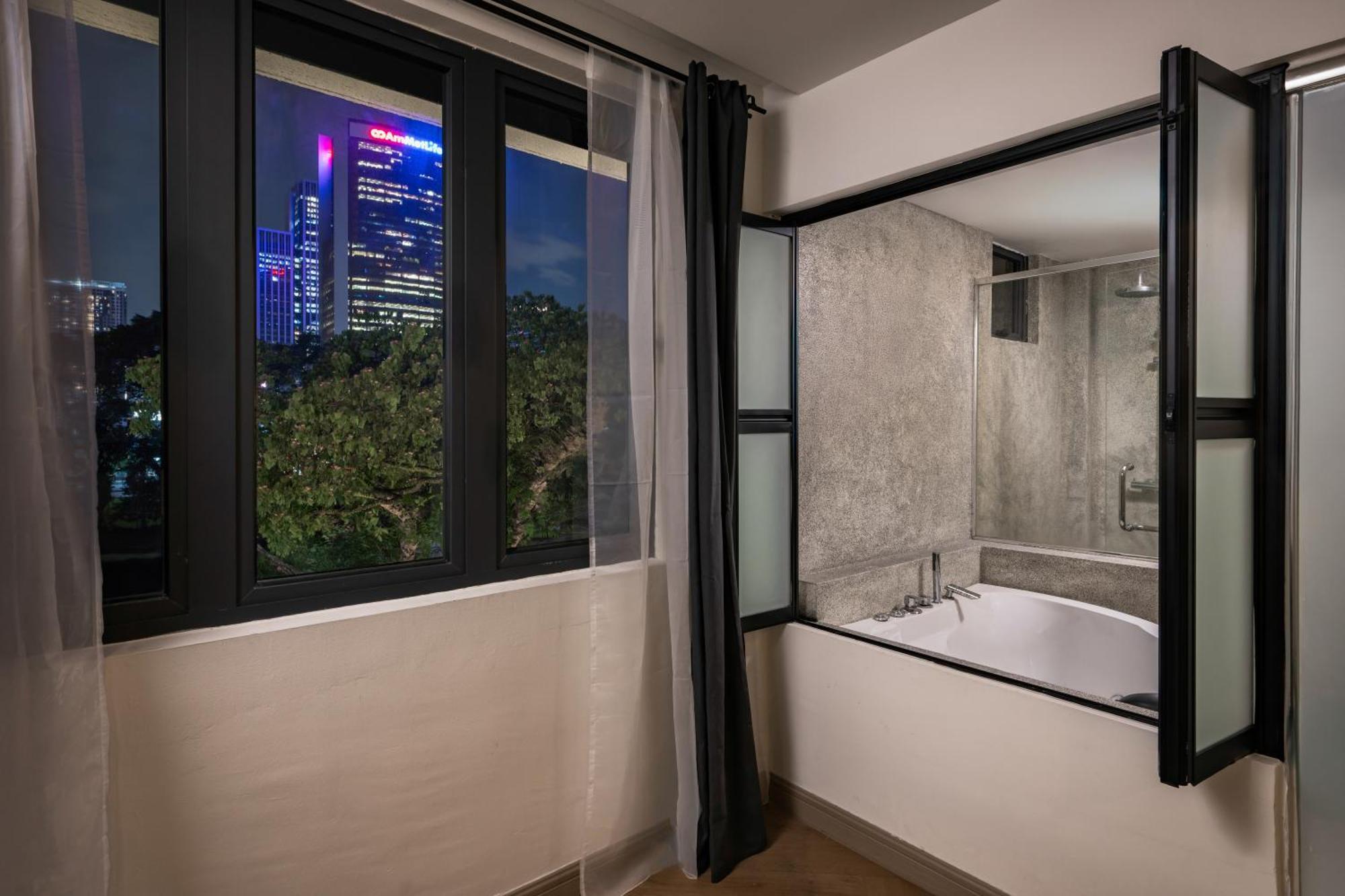 Hotel Royce Sentral 3*